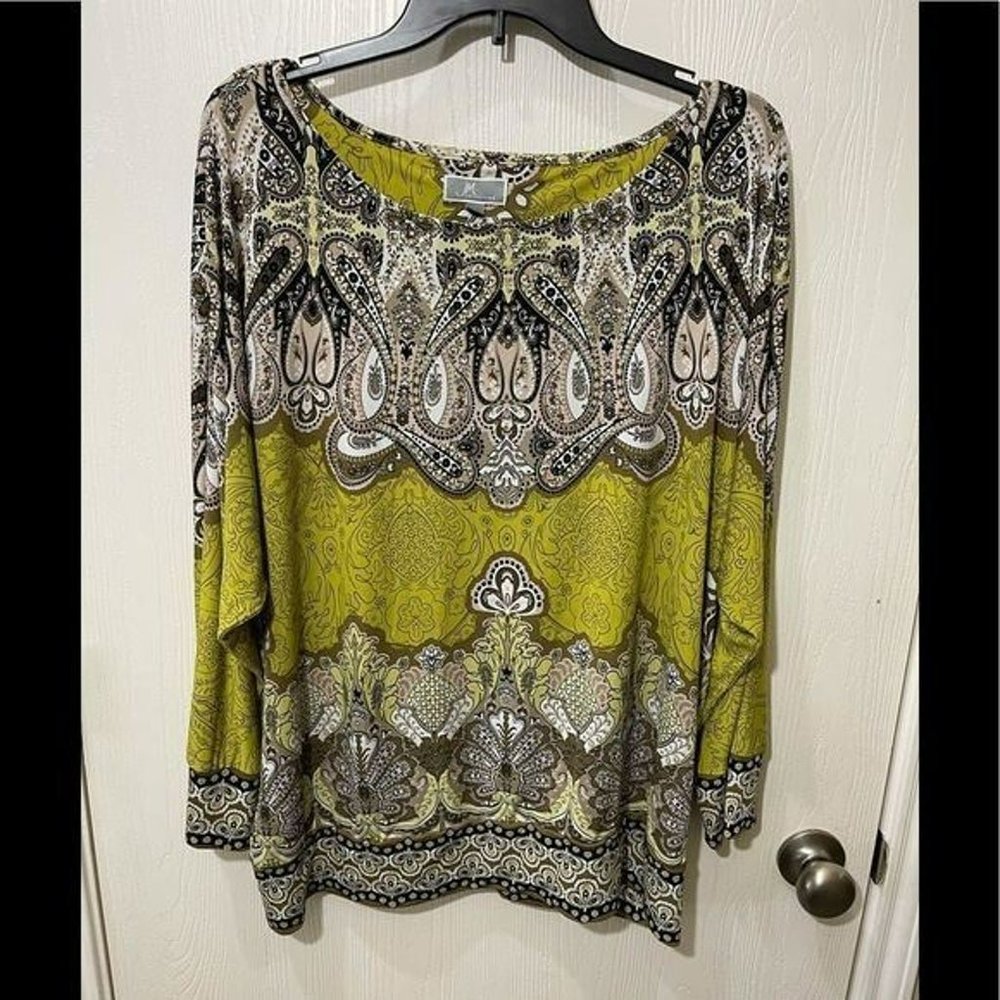 JM Collection jeweled top